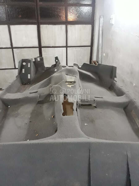 Tepih za Volkswagen Golf 4
