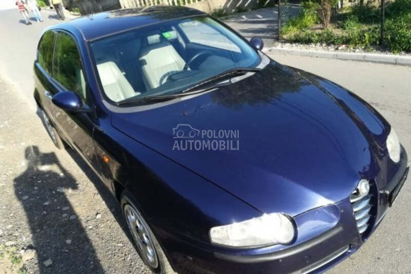Krilo desno za Alfa Romeo 147