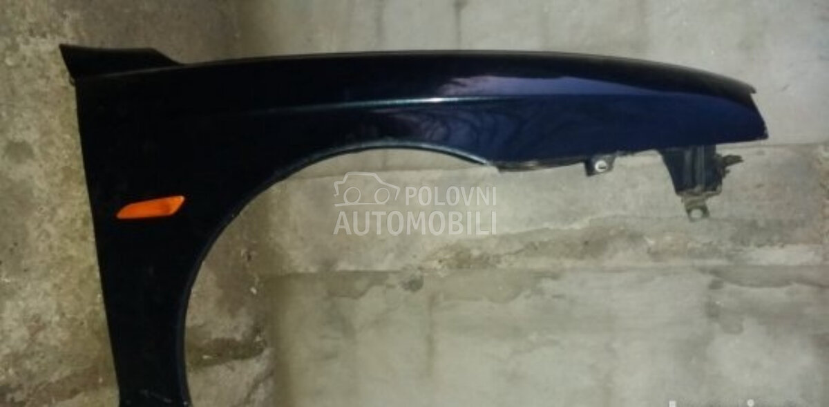 Desno krilo za Alfa Romeo 156