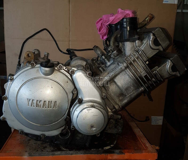 YAMAHA FZR600 AGREGAT MAŠINA