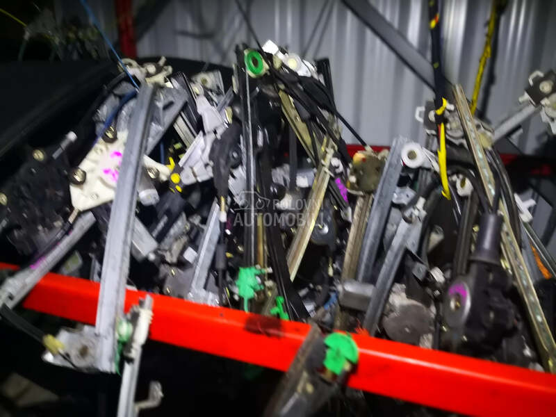 Podizac prozora za Alfa Romeo 166