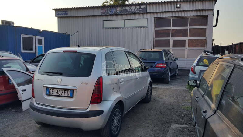 Hladnjak vode za Fiat Croma