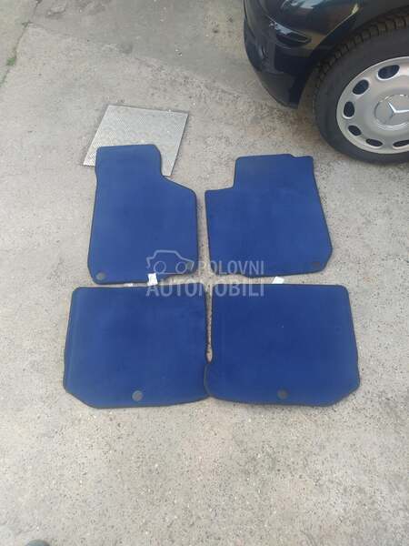 Patosnice za Volkswagen Golf 4 od 1999. do 2005. god. za Volkswagen Golf 4 od 1999. do 2005. god.