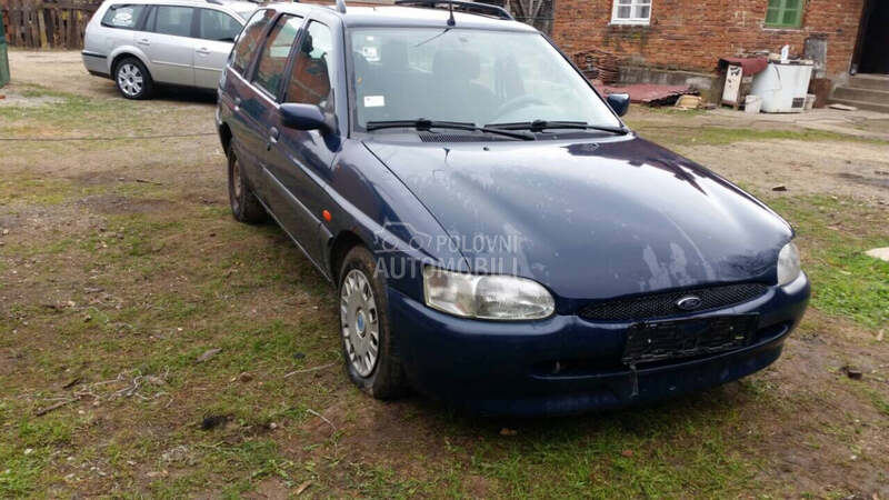 Delovi za Ford Escort