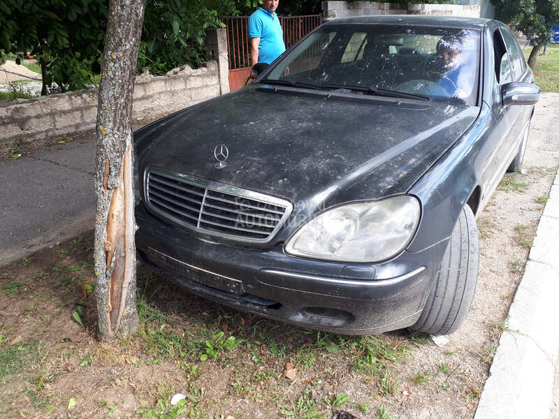 Mercedes Benz S 320 2001. god. - kompletan auto u delovima