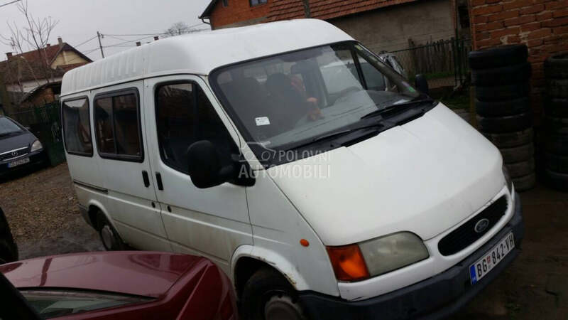 Delovi za Ford Transit Connect