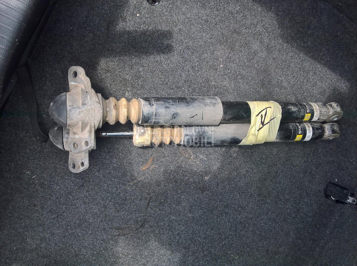 Zadnji amortizer za Volkswagen Golf 5