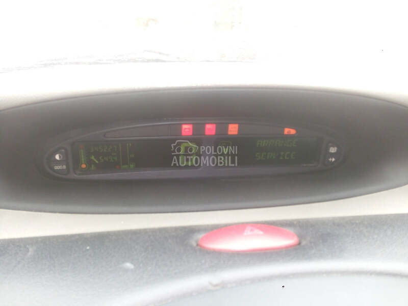 Citroen xsara picasso displej