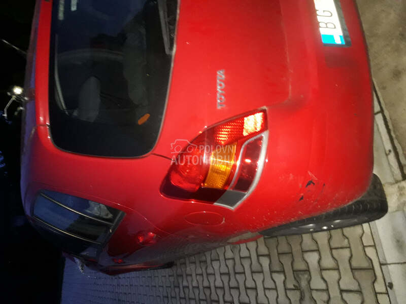 Toyota Yaris 2009. god. - kompletan auto u delovima