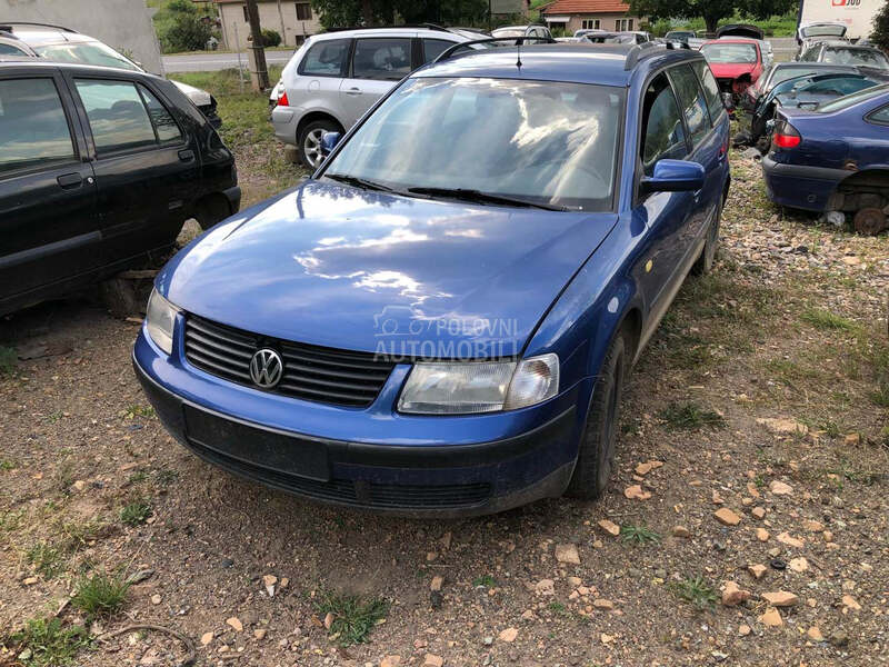 Volkswagen Passat B5 2000. god. - kompletan auto u delovima
