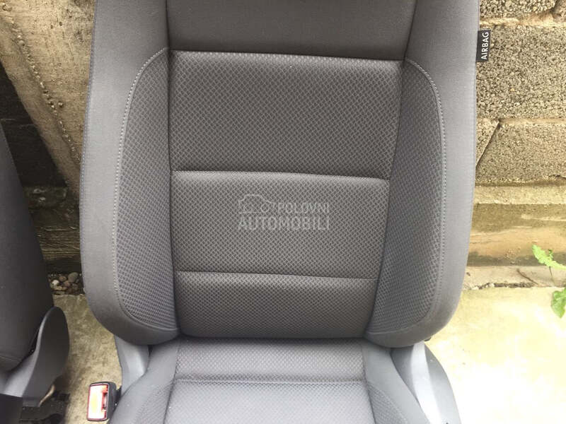 SEDISTA za Volkswagen Golf 5