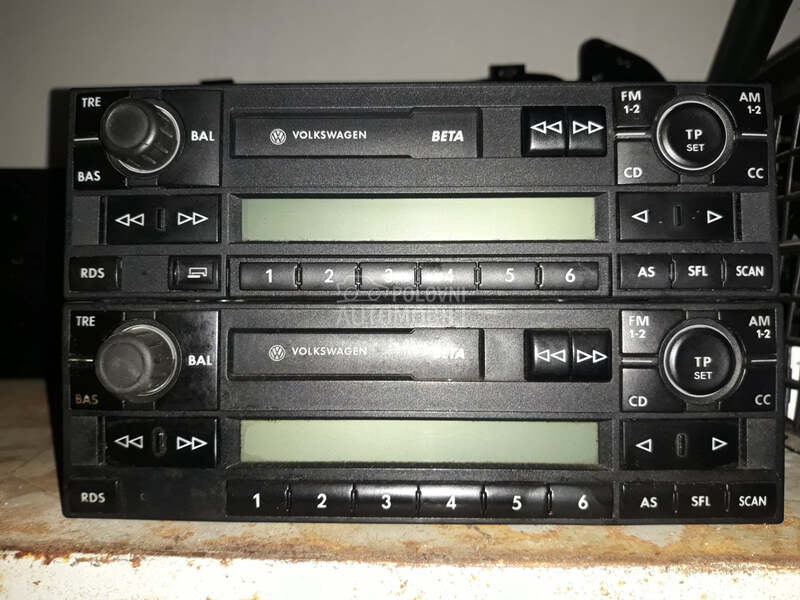 Fabricki radio za Volkswagen Bora, Golf 4, Passat B5 ...