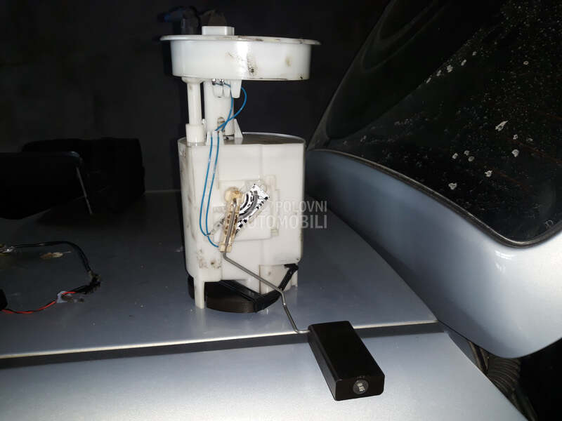 Pumpa u rezervoaru za Volkswagen Bora, Golf 4, Passat B5.5