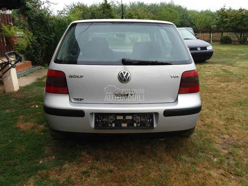 Stop svetlo za Volkswagen Golf 4