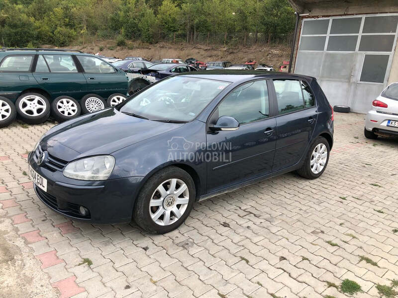 Kompletan auto za delove od 2004. do 2008. god.