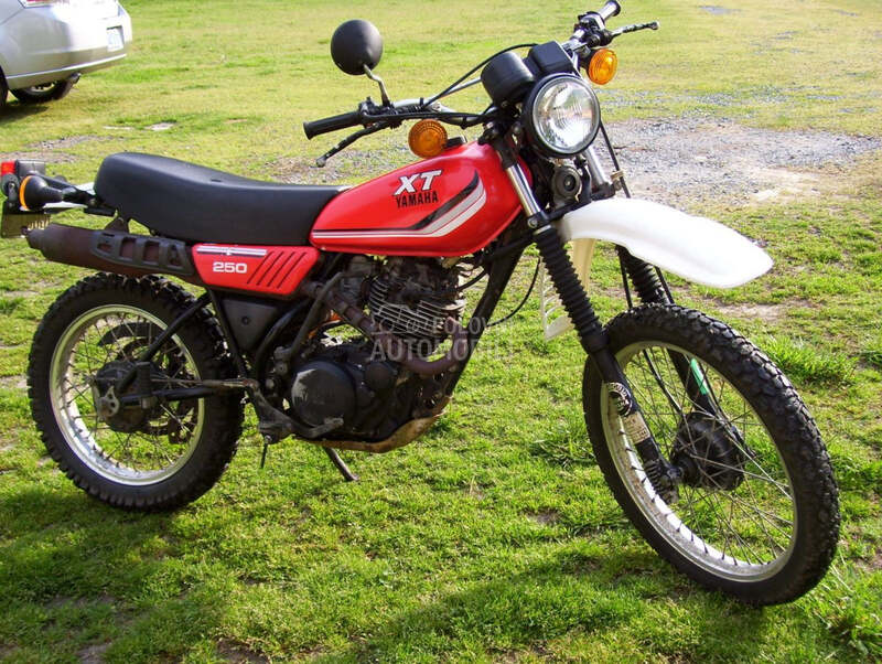 Yamaha XT 250 84