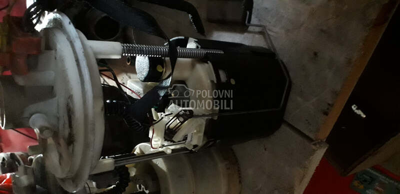pumpa u rezervoaru 2.0 m.jet za Fiat Bravo od 2008. do 2011. god.