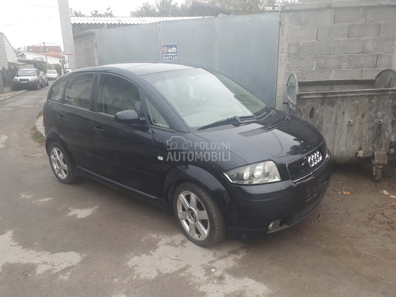 Audi A2 2001. god. - kompletan auto u delovima