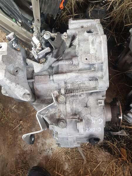 Menjač za Volkswagen Golf 4 od 2000. do 2006. god.