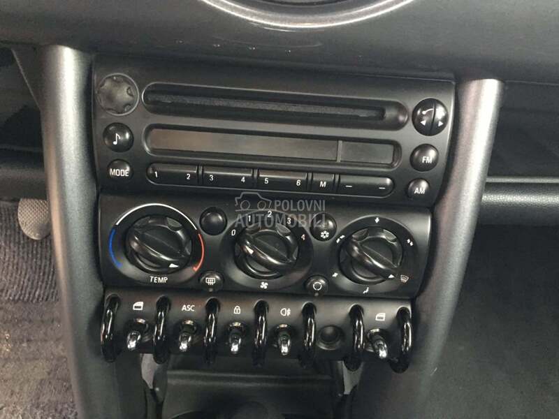 RADIO CD za Mini Cooper, Cooper S, One od 2001. do 2006. god.