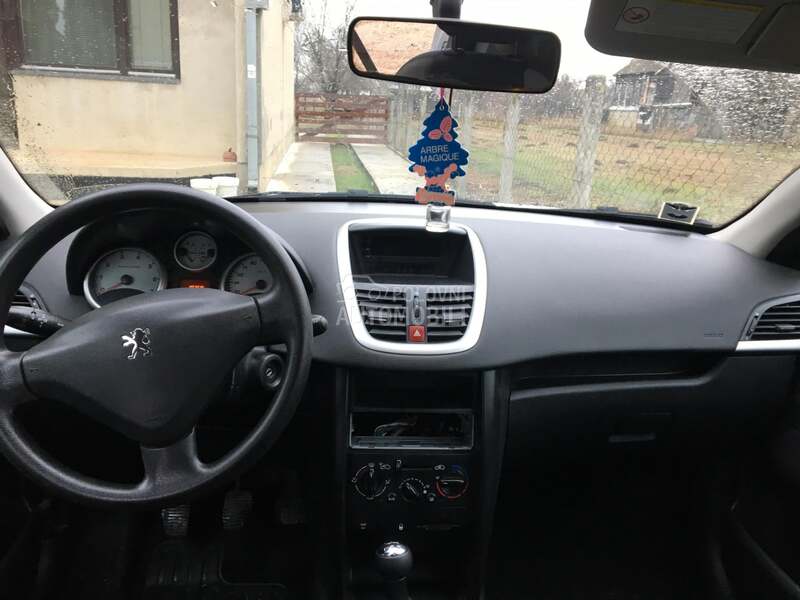Tabla za Peugeot 207