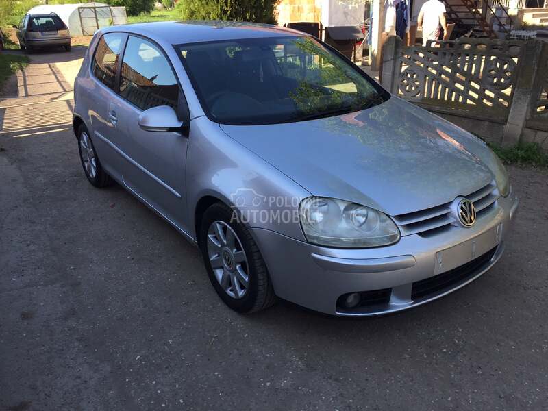 Soferka za Volkswagen Golf 5