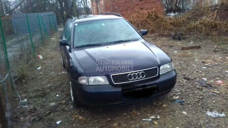 Maska za Audi A4