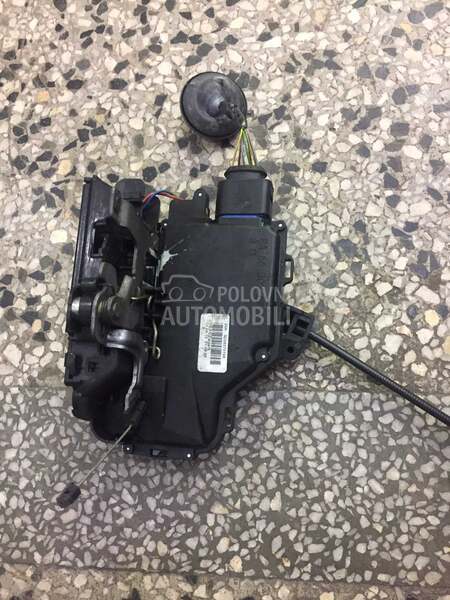 BRAVA ELEKTRICNA za Škoda Octavia