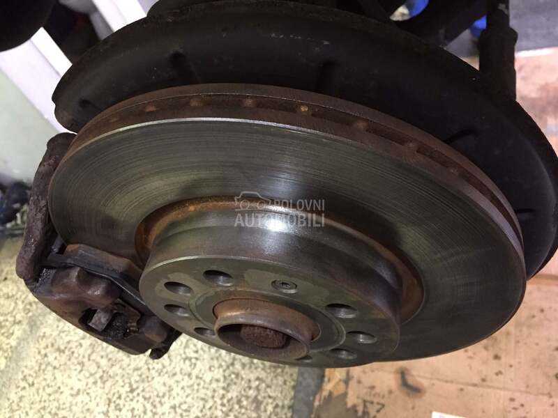 Diskovi i plocice za Volkswagen Golf 5