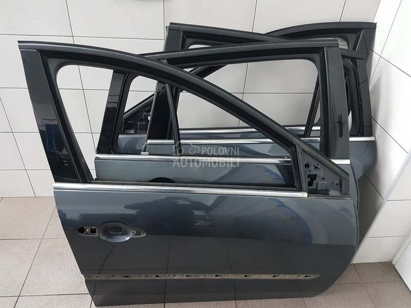 Laguna 3 Vrata vise boja za Renault Laguna