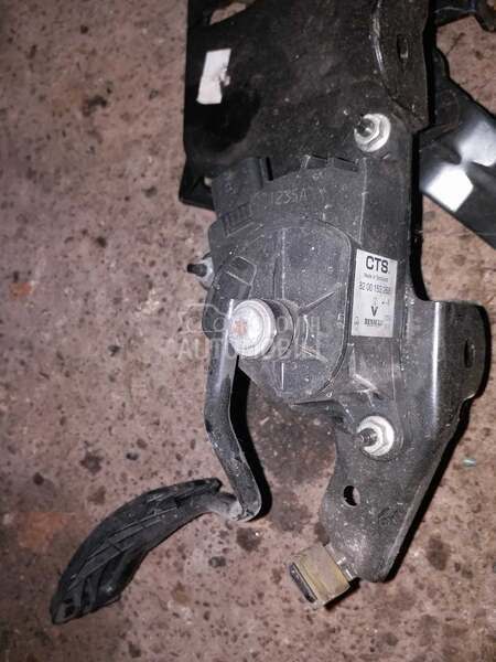 Pedala gasa za Renault Scenic