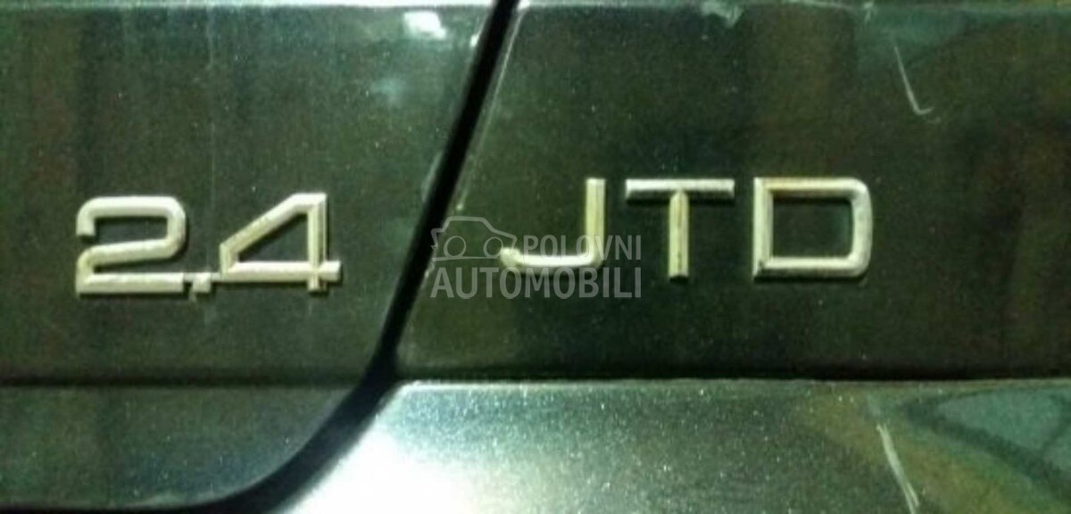 Znak na limariji za Alfa Romeo 156