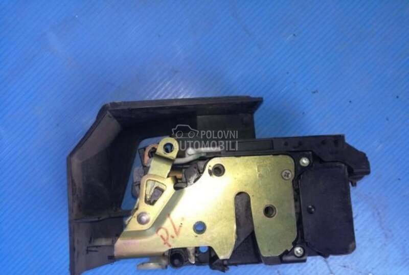 BRAVA u vratima za Alfa Romeo 156