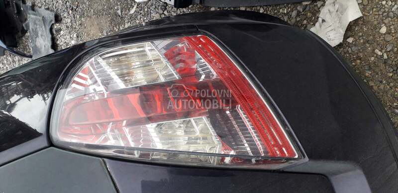 desna stop lampa 3 vrata za Fiat Stilo od 2001. do 2006. god.