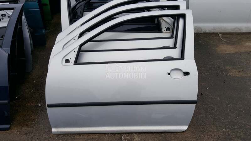 Leva vrata za Volkswagen Golf 4