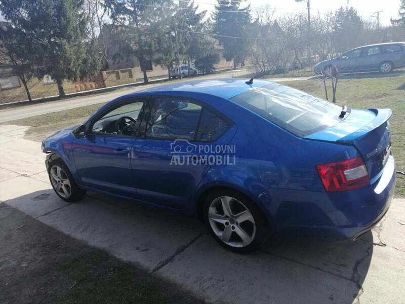 Škoda Octavia 2015. god. - kompletan auto u delovima