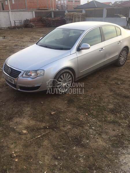HAUBA KRILA FAROVI MASKA za Volkswagen Passat B6