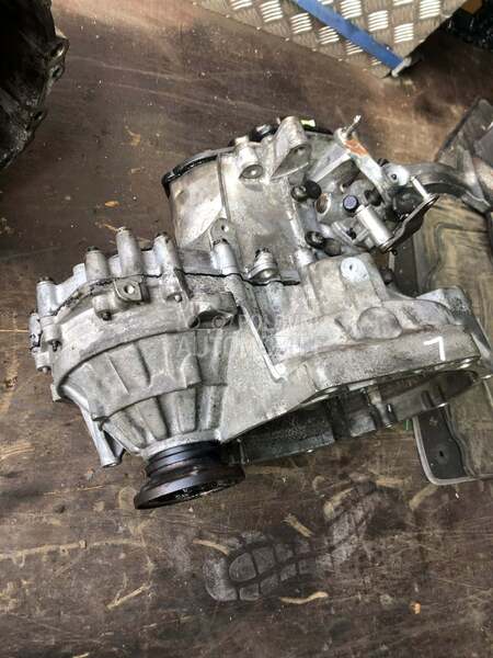 Menjac 5 brzina za Volkswagen Golf 5