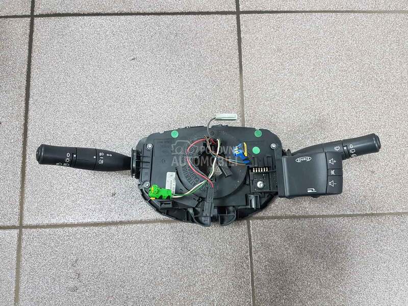 Rucice  sa tempomatom za Renault Megane od 2003. do 2008. god.