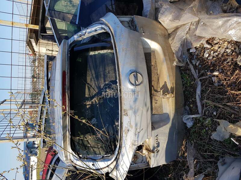 Gepek vrata za Opel Astra J