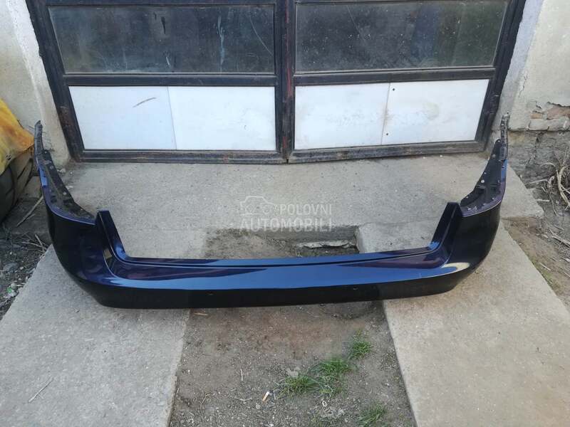 zadnji branik za Mercedes Benz E 200, E 220, E 230 ...