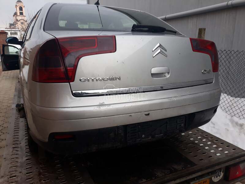 Citroen C5 2006. god. -  kompletan auto u delovima