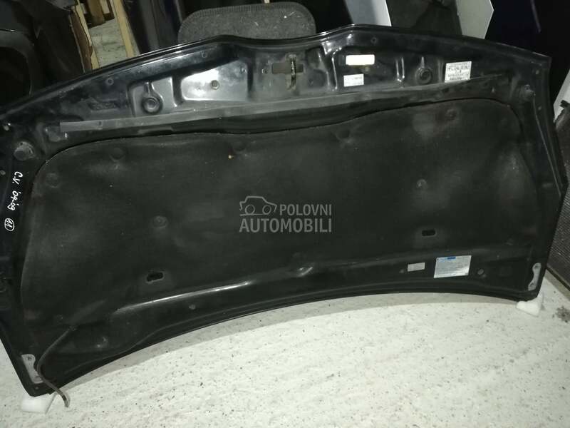 Tapacir Haube za Toyota Corolla Verso od 2004. do 2009. god.