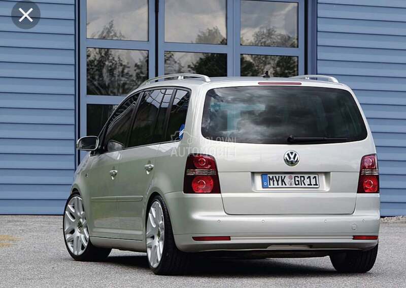 Delovi za Volkswagen Touran