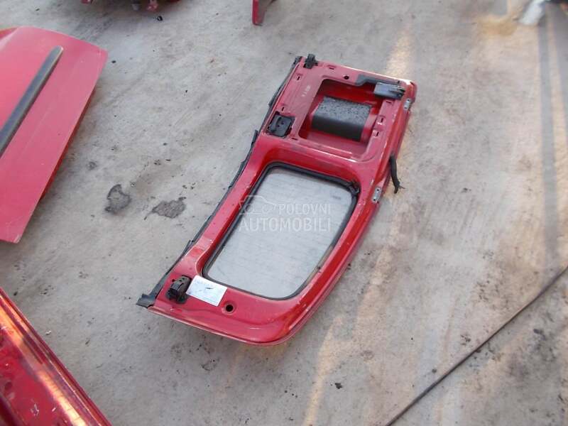 Zadnja vrata za Volkswagen Caddy