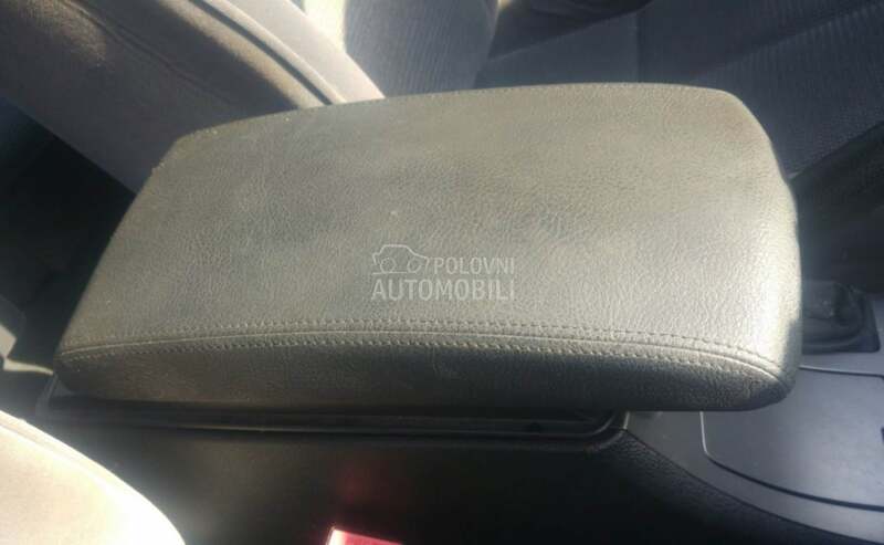 naslon za ruku za Peugeot 407