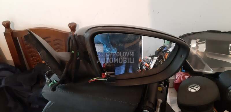 far za Volkswagen Golf 6