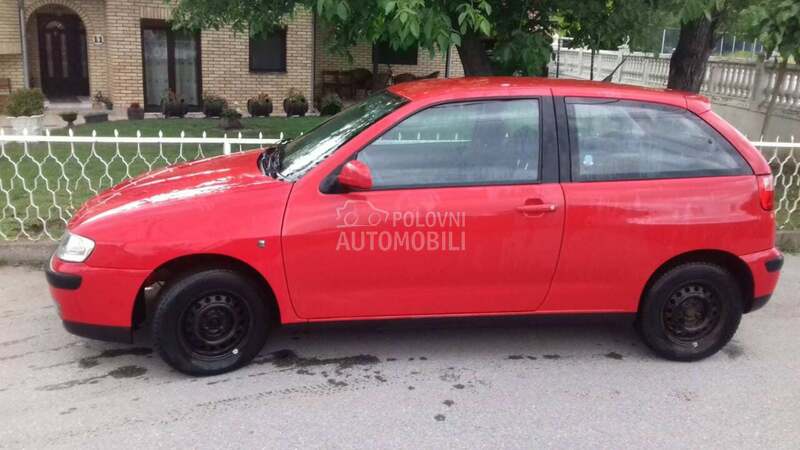 Seat Ibiza 2000. god. - kompletan auto u delovima