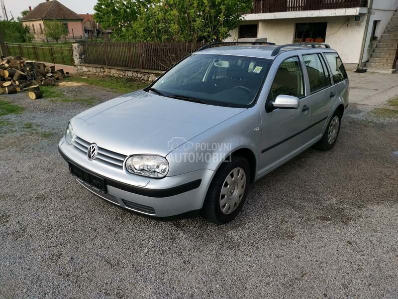 Volkswagen Golf 4 2002. god. -  kompletan auto u delovima