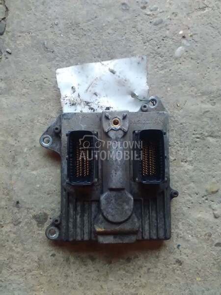 kompjuter 2.2benzin za Opel Vectra C od 2003. do 2006. god.